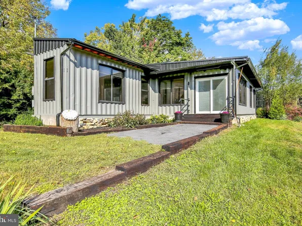 100 Logan Ave, Reading, PA 19609