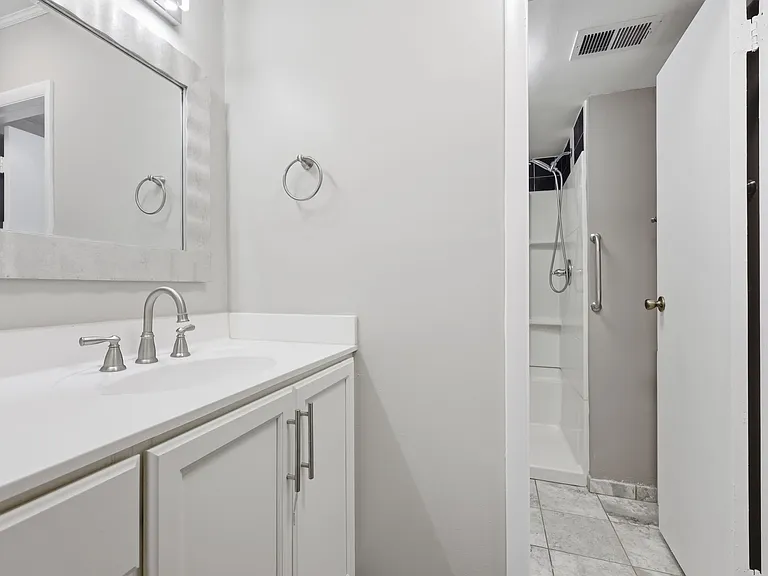 115 Leedom Way — Photo 17