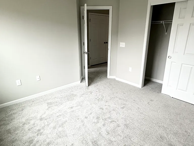 5012 Pebble Ct #5012 — Photo 21