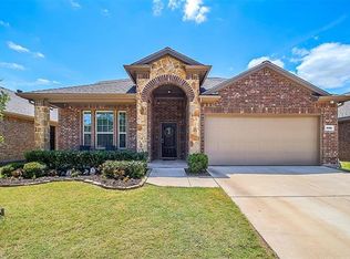886 Austin Ln, Lavon, TX 75166