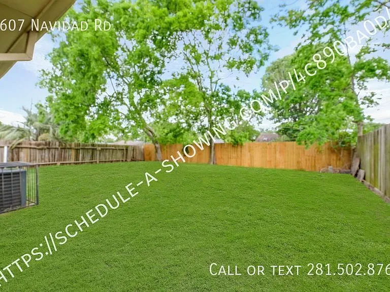 6607 Navidad Rd — Photo 11
