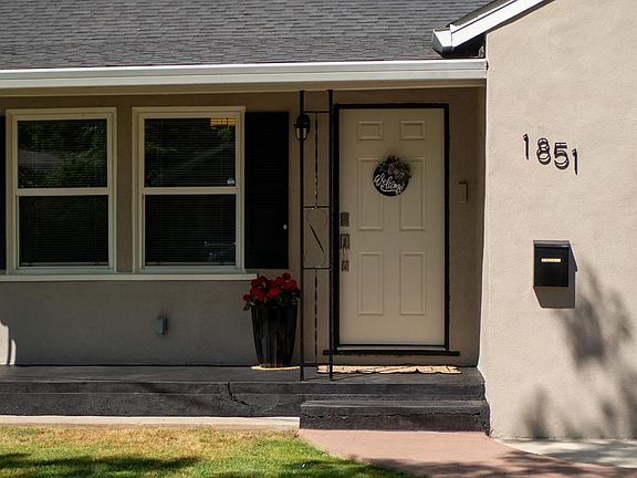 4th image of 1851 W Harding Way