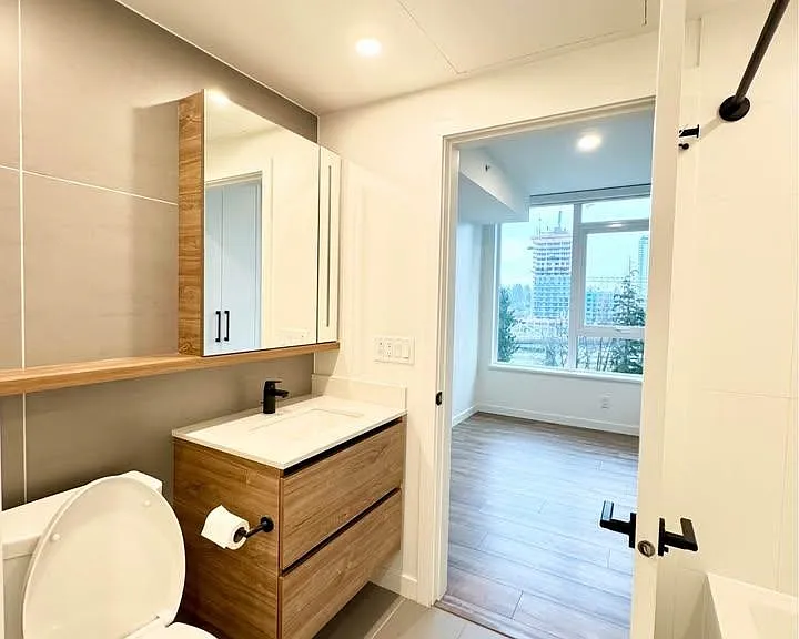 10448 University Dr #6XX — Photo 9