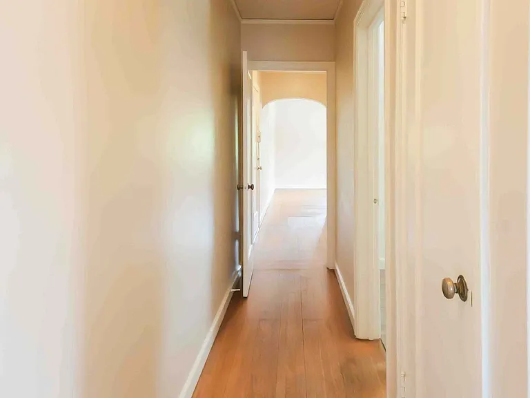 J Street Apartments — Photo 9