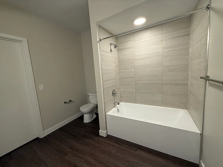 2645 Burton Rd #102 — Photo 21