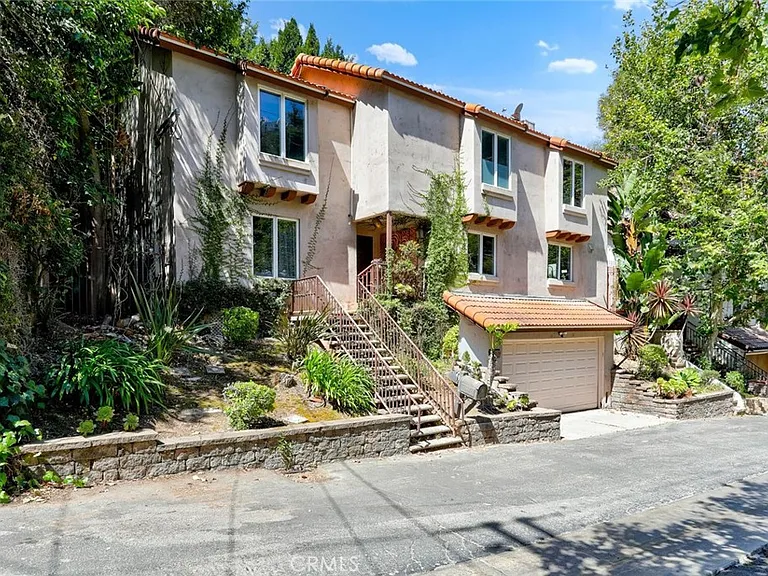 4007 Alta Mesa Studio Ctr — Photo 2