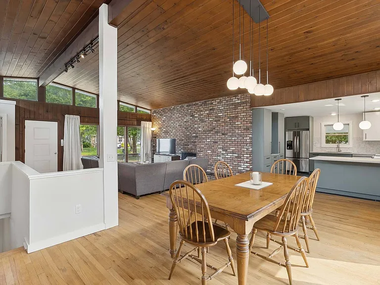48 Driftwood Ln — Photo 6