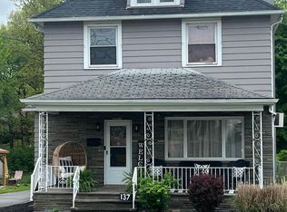 137 S Main St, Archbald, PA 18403
