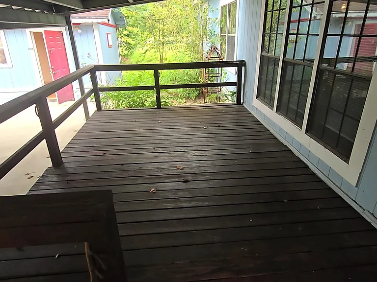 203 Iowa St — Photo 31