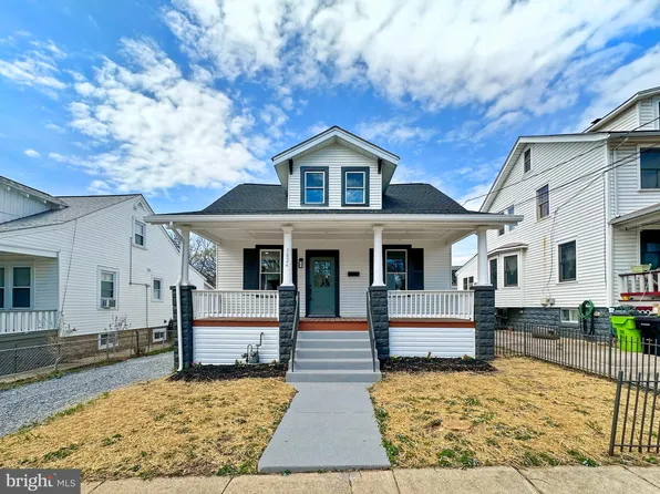 3824 37th Pl, Brentwood, MD 20722