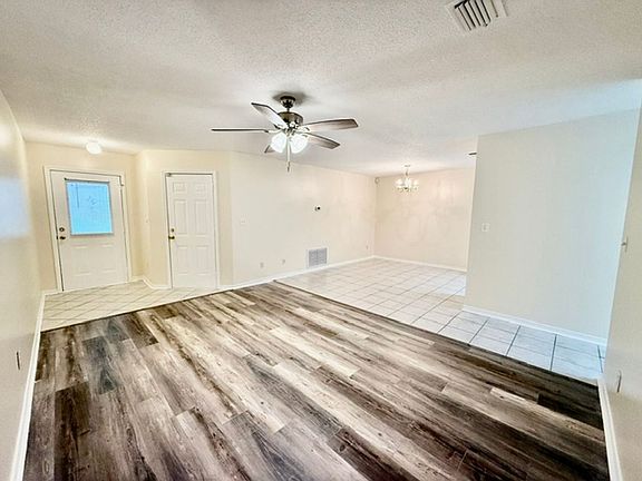 4th image of 957 Tray Dr
