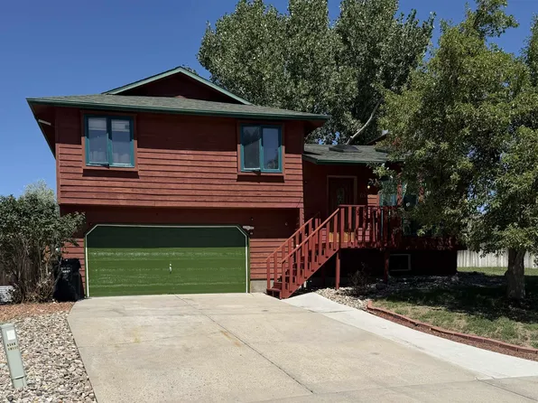 6540 Indian Wells Dr, Casper, WY 82604
