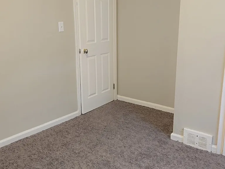 20064 Braile St — Photo 14