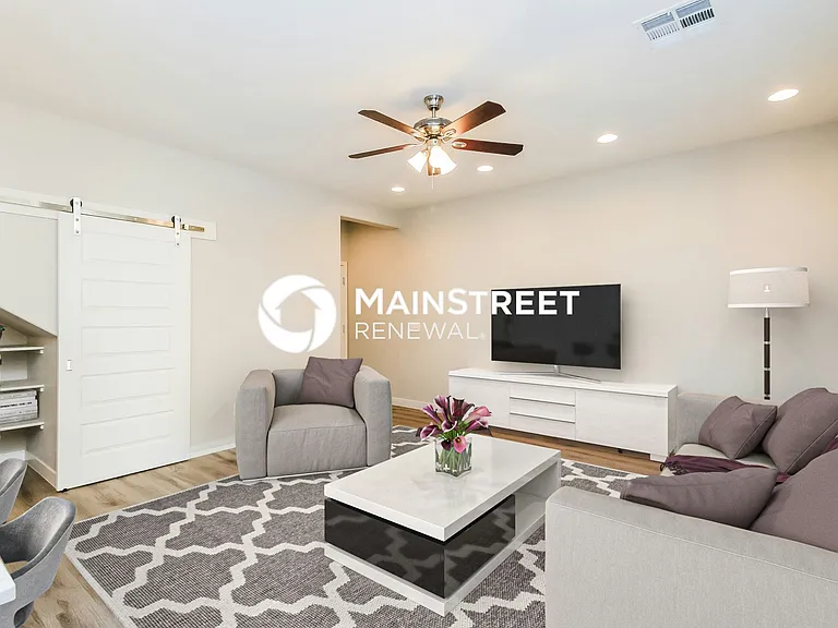 1119 S Stapley Dr #117 — Photo 6