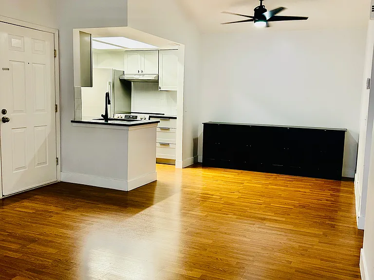 914 Tenderfoot Hill Rd #201 — Photo 6