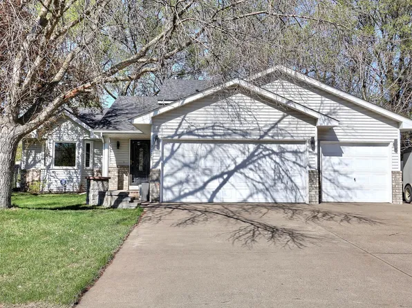 9113 Colorado Ave N, Brooklyn Park, MN 55443