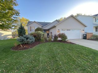 4906 57th St NW, Rochester, MN 55901