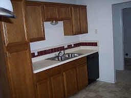 5th image of 1508 Yorkshire St