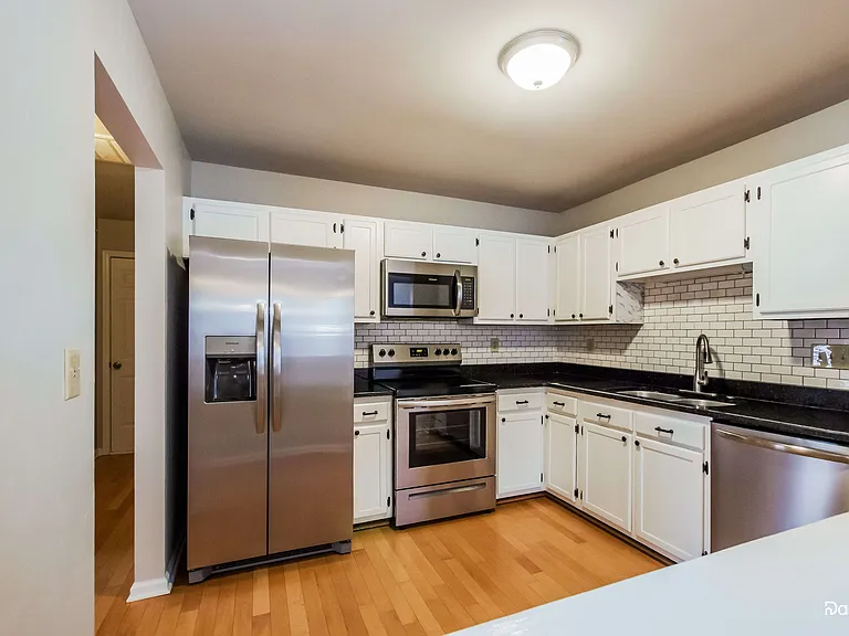 14234 Quartz Ln — Photo 5