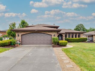 15438 Sunset Ridge Dr, Orland Park, IL