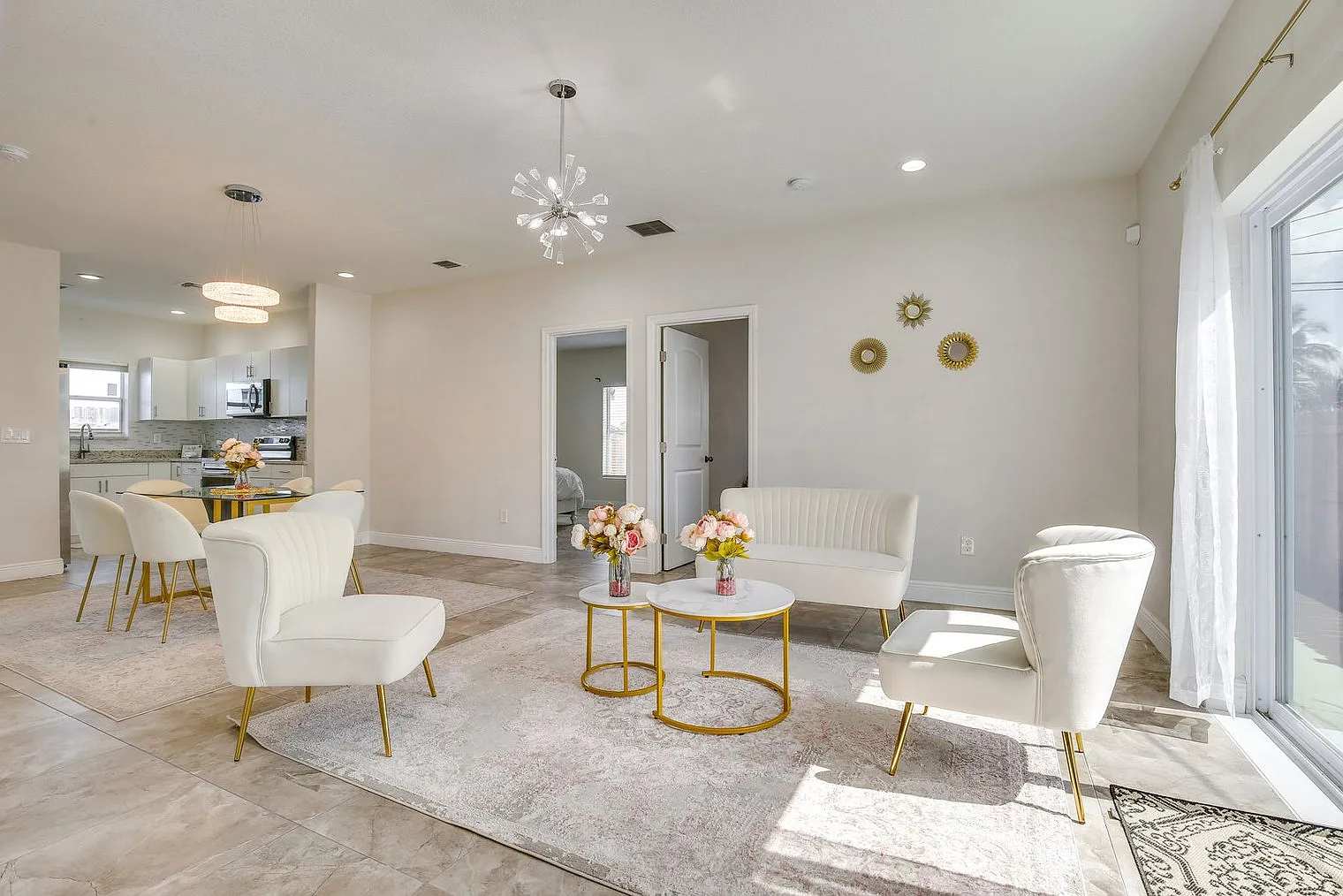 4 bed, 3.0 bath, 1431 sqft, $6,461 — Photo 3