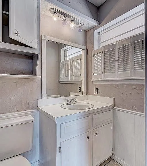 2531 Linden Ave — Photo 20
