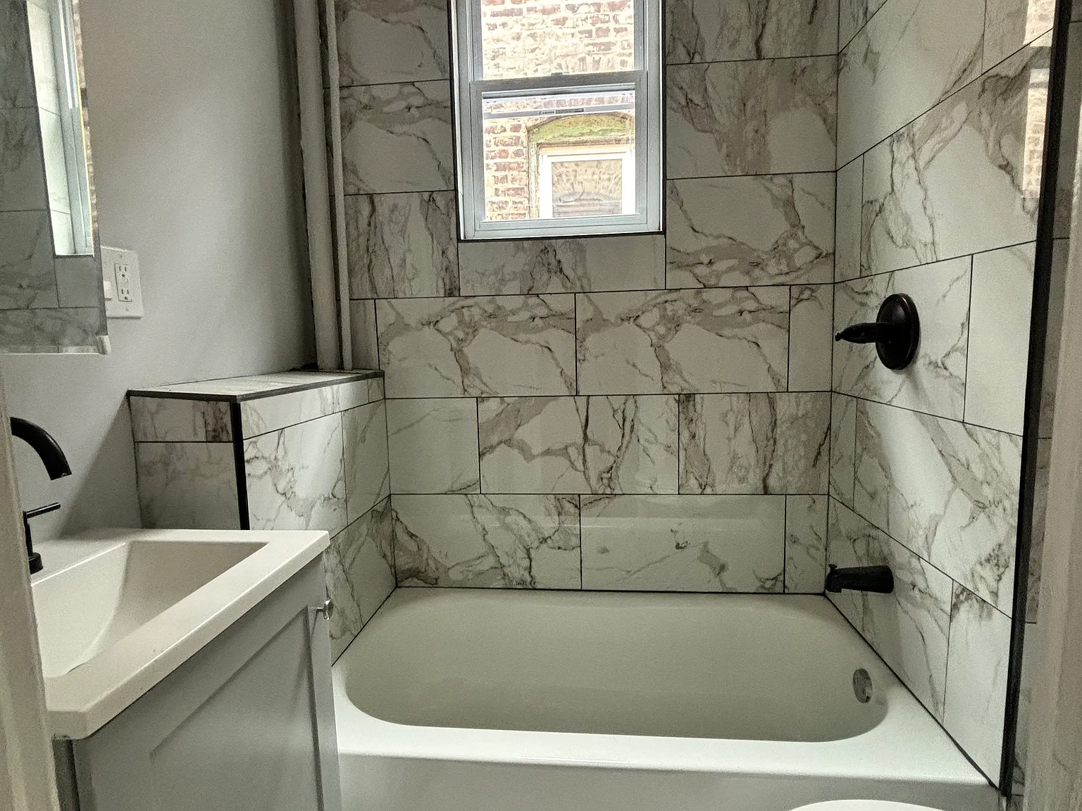 2 bed, $2,100 — Photo 1