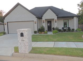 7700 Garden Way Dr, Sherwood, AR 72120