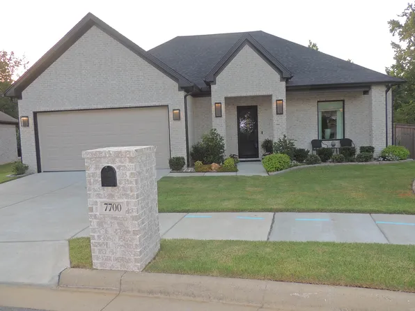 7700 Garden Way Dr, Sherwood, AR 72120