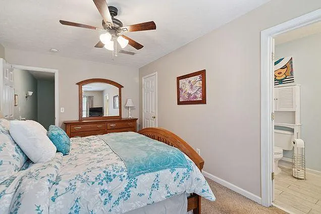 510 Shadow Glen Dr — Photo 16