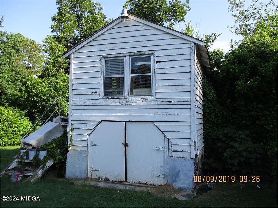 2nd image of 1195 Triple Hill Dr