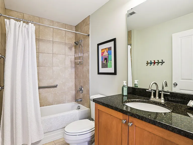 1515 Lafayette Ave #114 — Photo 16