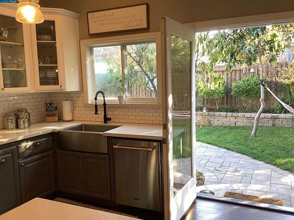 5th image of 1816 Ophir Ct