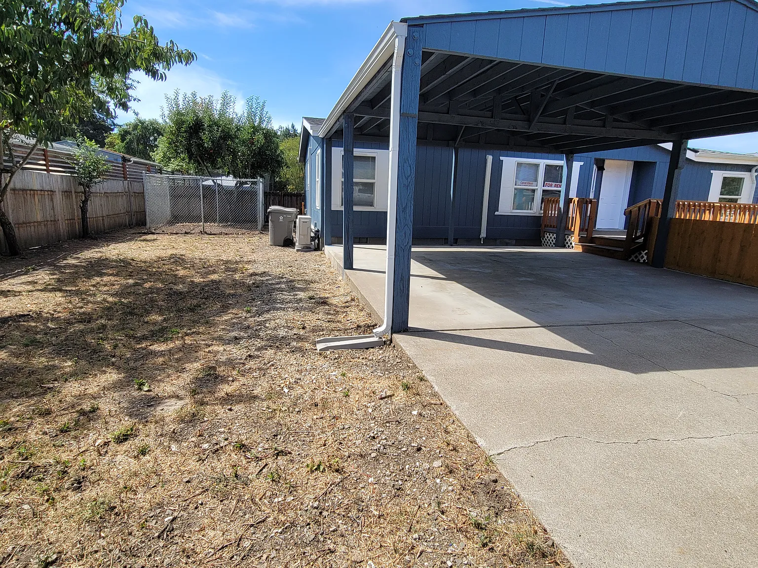 3 bed, 1166 sqft, $2,100 — Photo 3