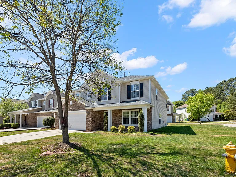 6571 Guard Hill Dr — Photo 3