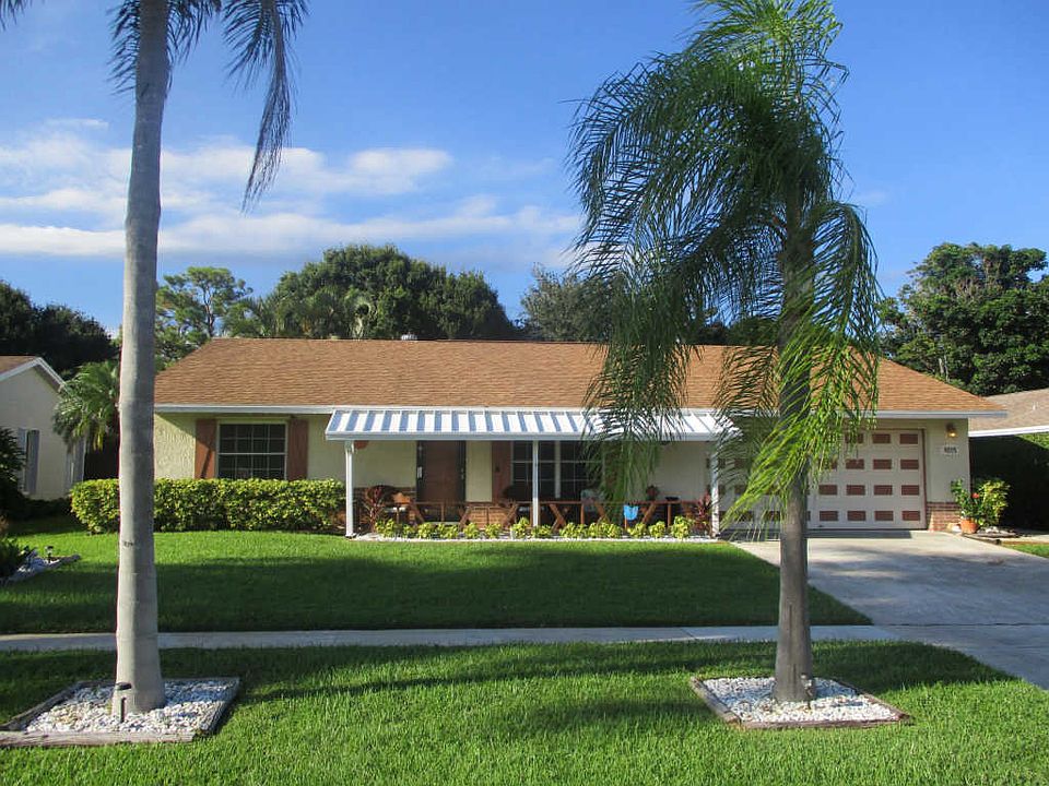 1st image of 4595 Blue Pine Cir