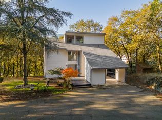 689 Jodee St, Myrtle Creek, OR 97457