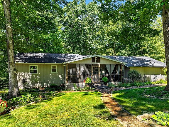 3rd image of 42 Timothy Ln
