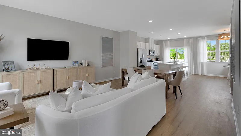 Thumbnail 13