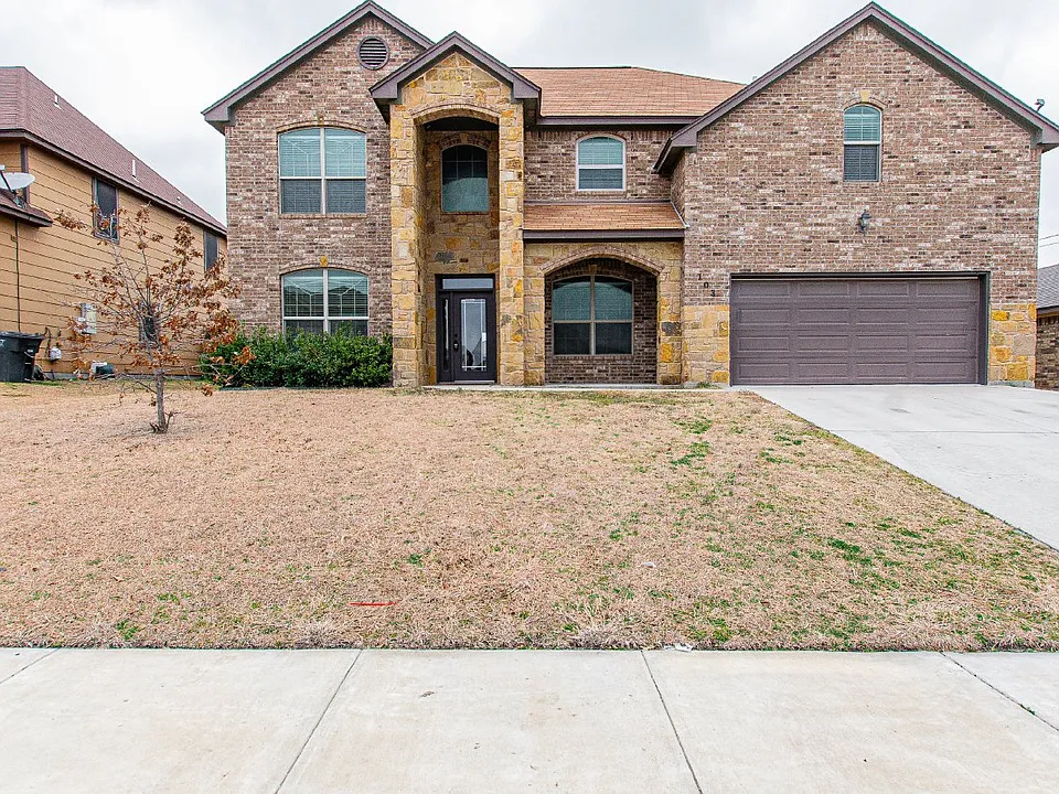 103 W Libra Dr