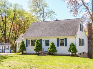 14 Albert St, West Springfield, MA 01089