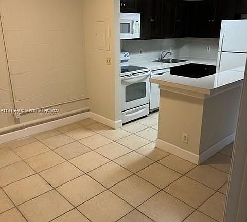 3rd image of 10701 Cleary Blvd APT 207