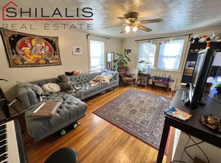 75 Fuller St APT 4, Waltham, MA 02453