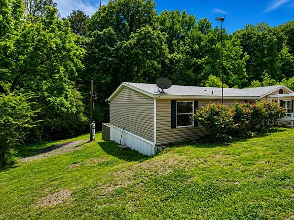 105 21st St, Townley, AL 35587