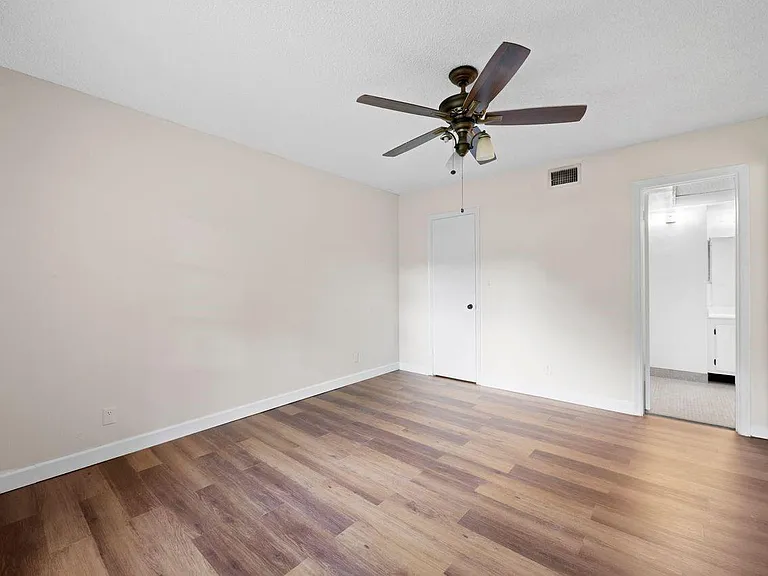 3101 Oakland Shores Dr #H108 — Photo 20