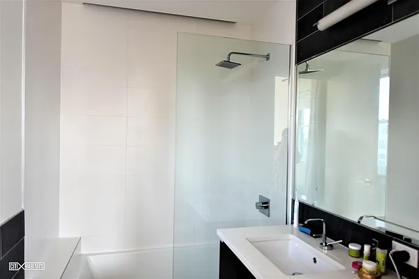 Rented by Citi Habitats | media 19