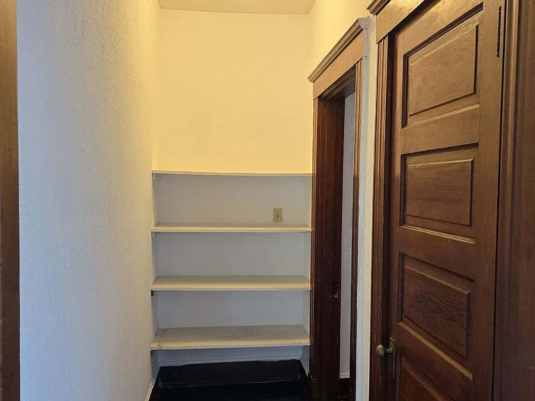 1626 Chase Ave #17 — Photo 6