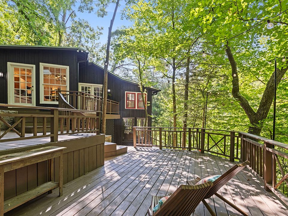 16th image of this home