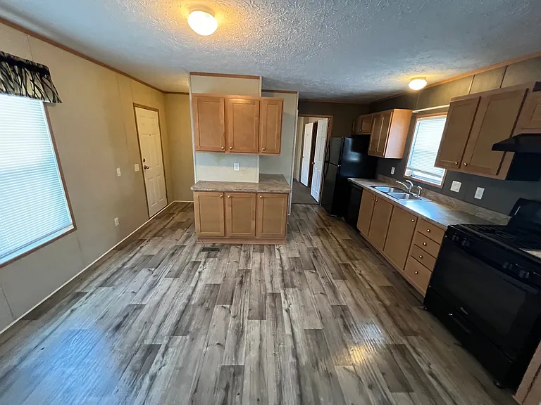 Kimberly Estates — Photo 10