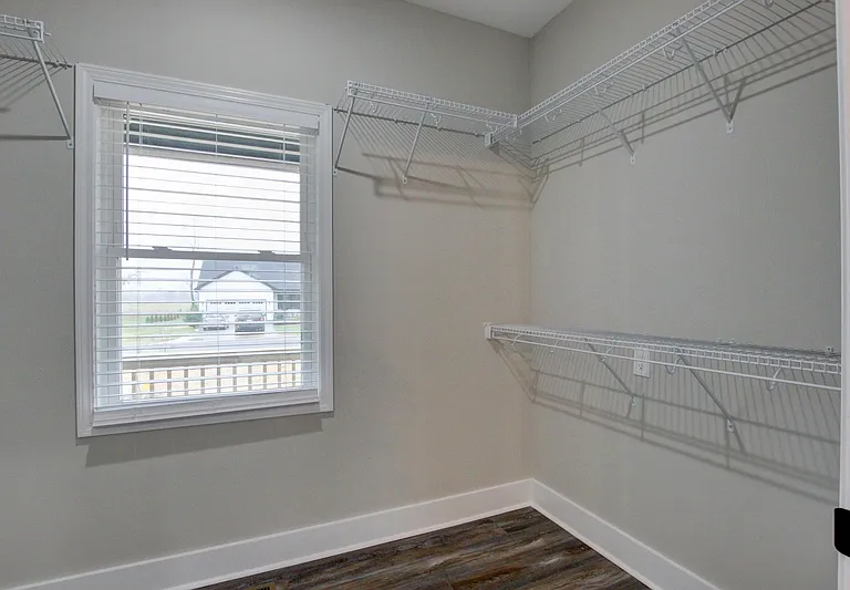 128 Riverbend Dr — Photo 59